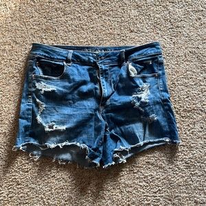 American Eagle Hi-Rise Shortie